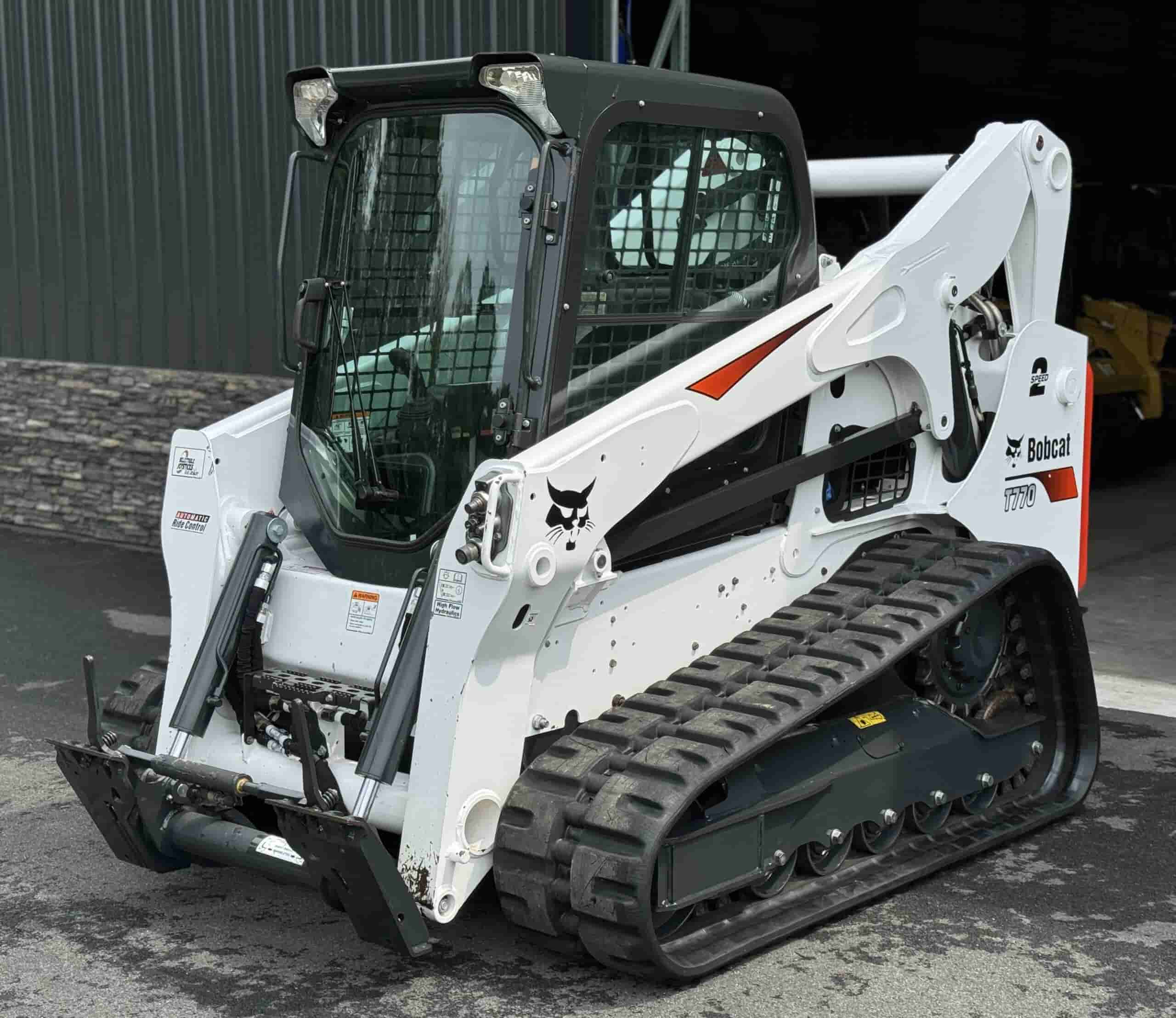 2022 BOBCAT T770 HIGH FLOW
